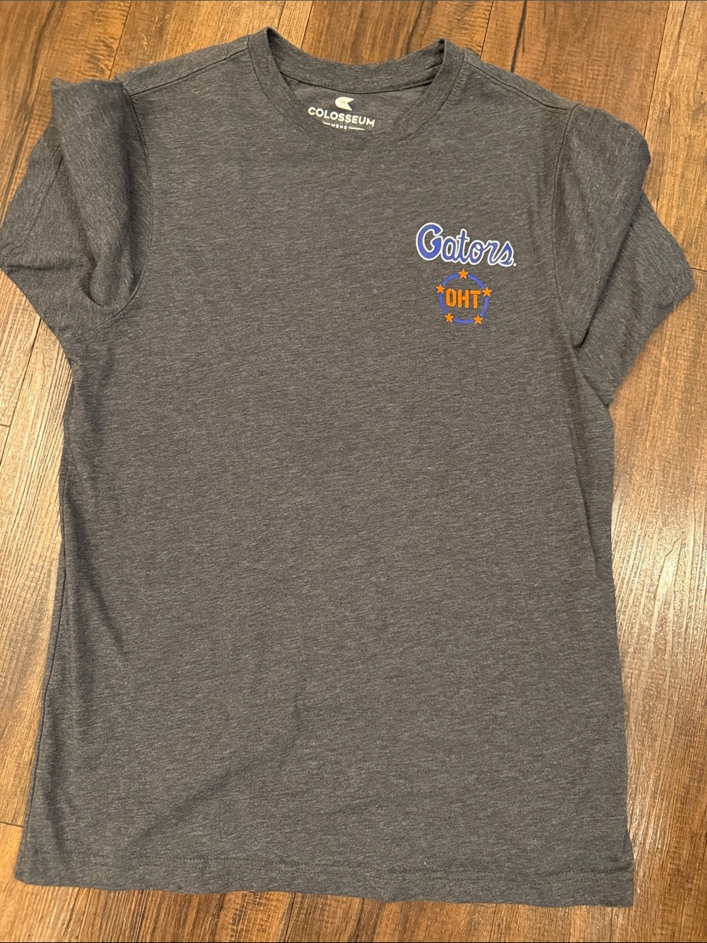 Colosseum Charcoal Tee with Blue and Orange Gators Logo